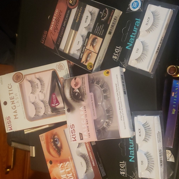 Eyelashes - Picture 7 of 8